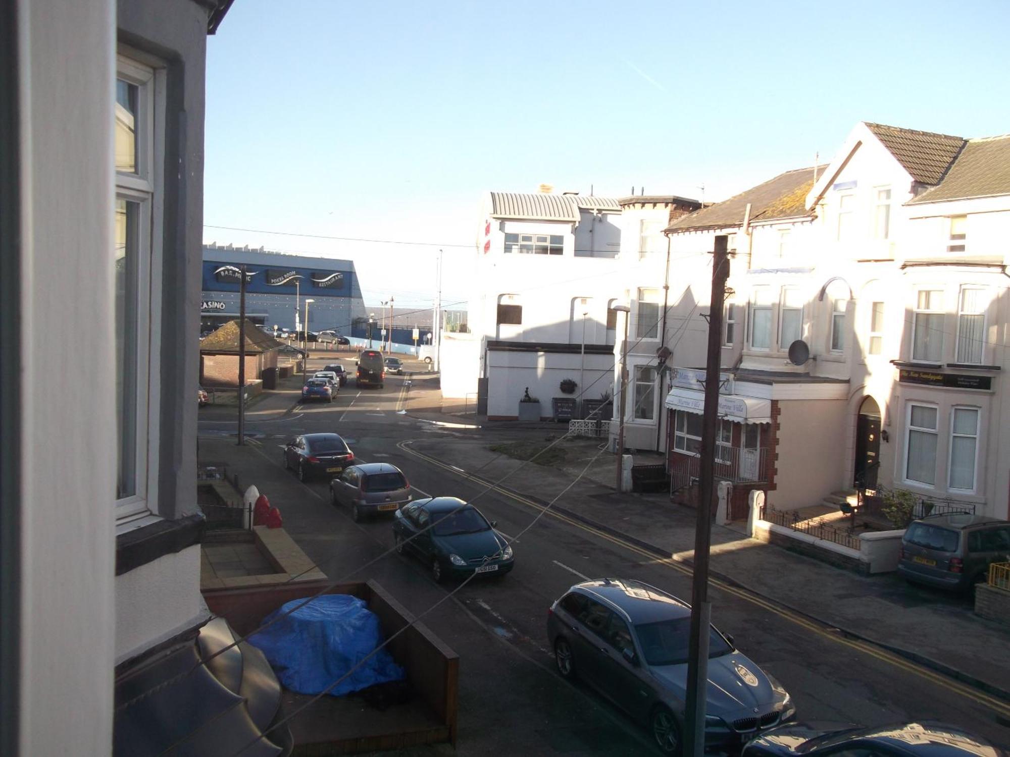 Holmeleigh Hotel Blackpool Bagian luar foto