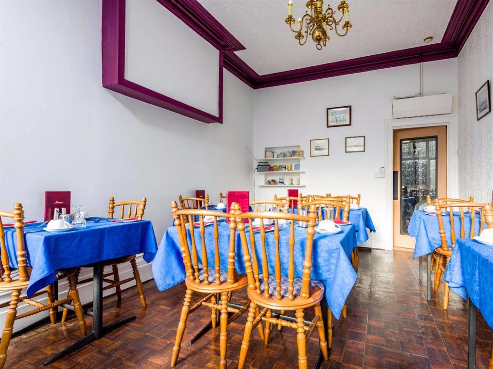 Holmeleigh Hotel Blackpool Bagian luar foto